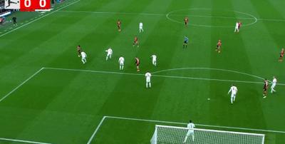 图赫尔：世界杯期间替补球员或待在更衣室，我们有勇气去争冠