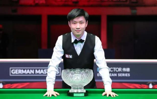 B费点球真的稳！稳稳骗过门将进球