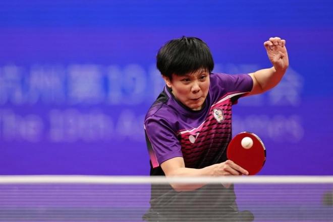 东运动员在 东运动员在