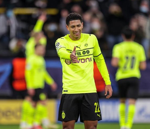 他展现了极 他展现了极