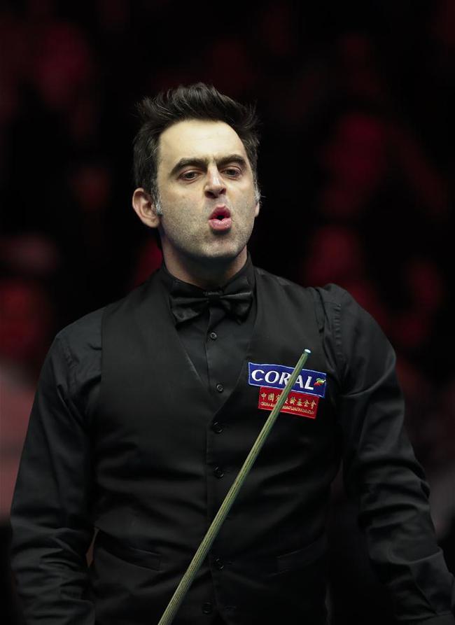 不讳地表示 不讳地表示